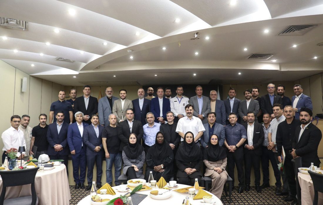 تقدیر از هیأتهای ورزشی کیش به مناسبت هفته تربیتبدنی و ورزش