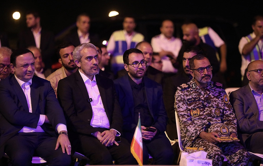 افتتاح طرح‌های زیرساختی فرودگاه کیش با حضور وزیر اقتصاد