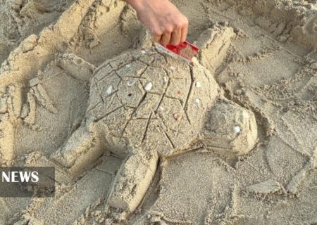خلق زیبایی‌های شنی در ساحل کیش