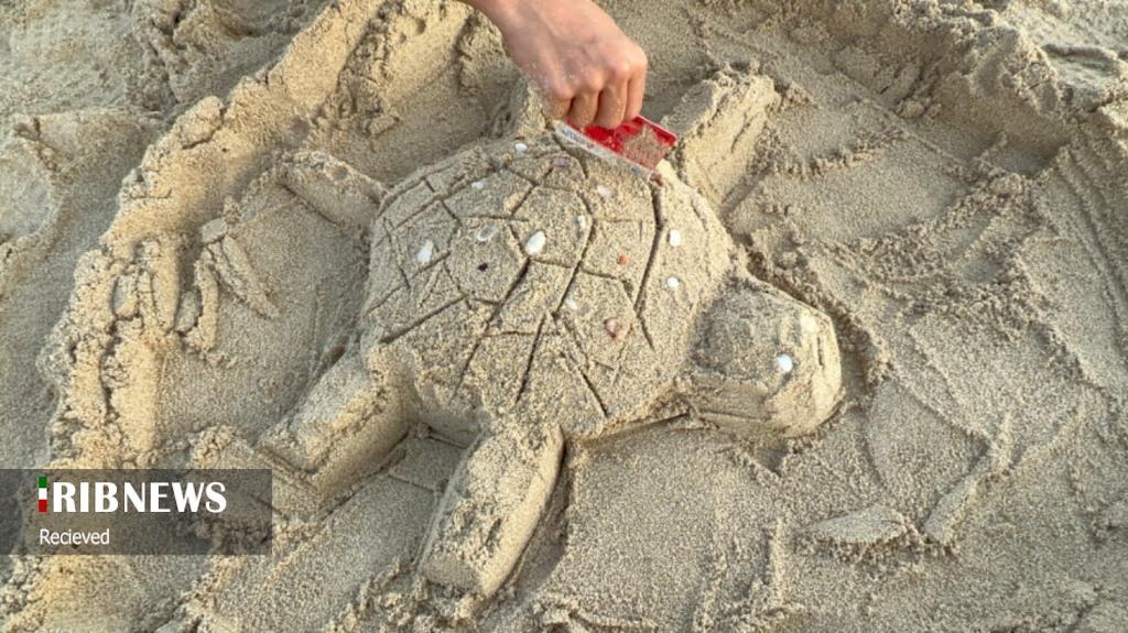 خلق زیبایی‌های شنی در ساحل کیش