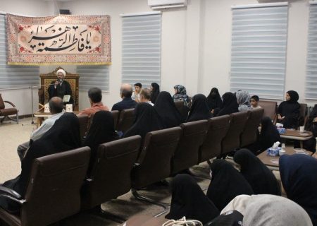 برگزاری دوره آموزش معرفتی تدبر در قرآن کریم در کیش