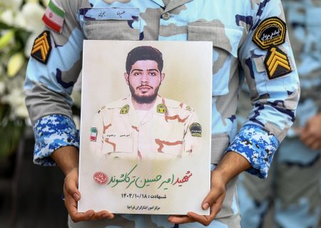 برپایی محفل انس با قرآن کریم، پاسداشت شهید امنیت در کیش